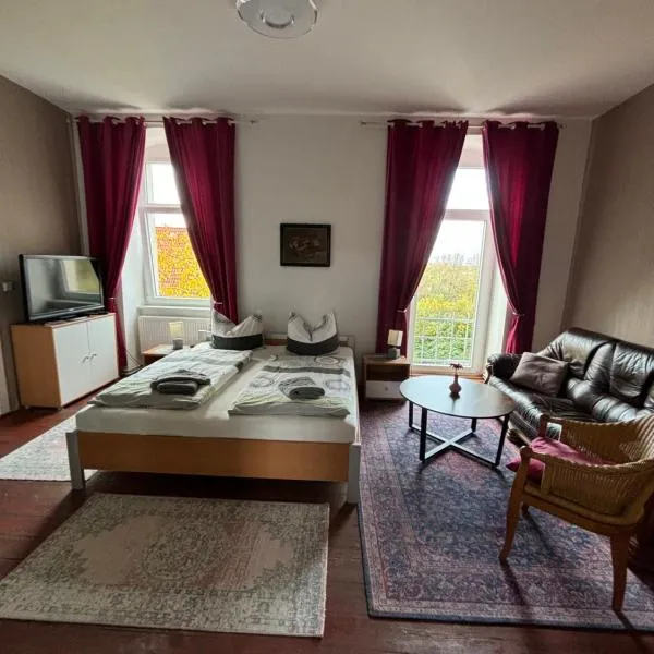 Pension Gutshaus, hotel v destinaci Halle