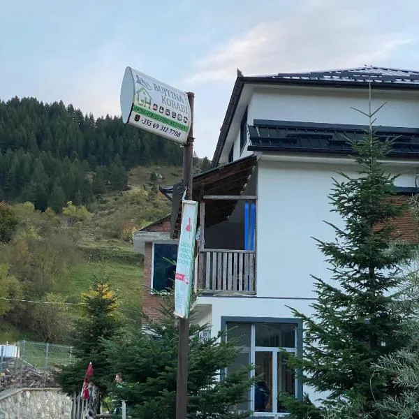 Guest House Korabi, hotel v destinaci Ceren
