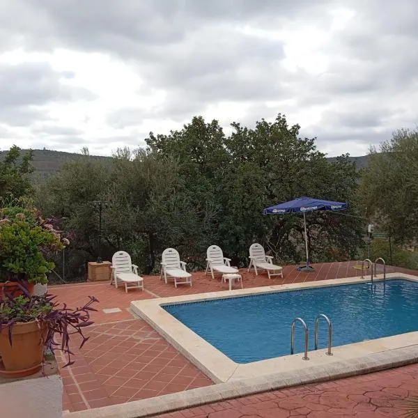 Los Tréboles, hotel v destinaci Periana
