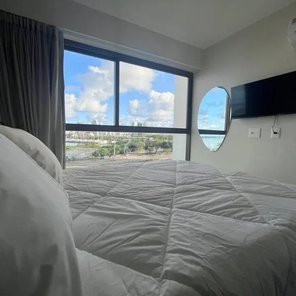 Flat de Luxo no Parque do Cais, hotel in Recife