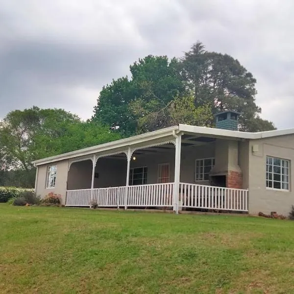 Meshlynn farm cottage, hotel in Thendele