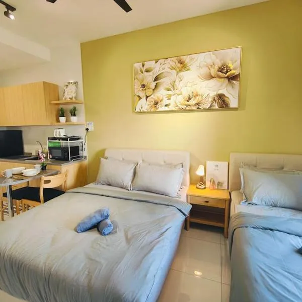 Sky Trees 15-06 3pax, Bukit Indah, Aeon, Legoland, Netflix, hotel v destinaci Johor Bahru