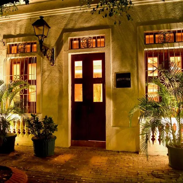 Honky Tonk Colonial, hotel in Santo Domingo