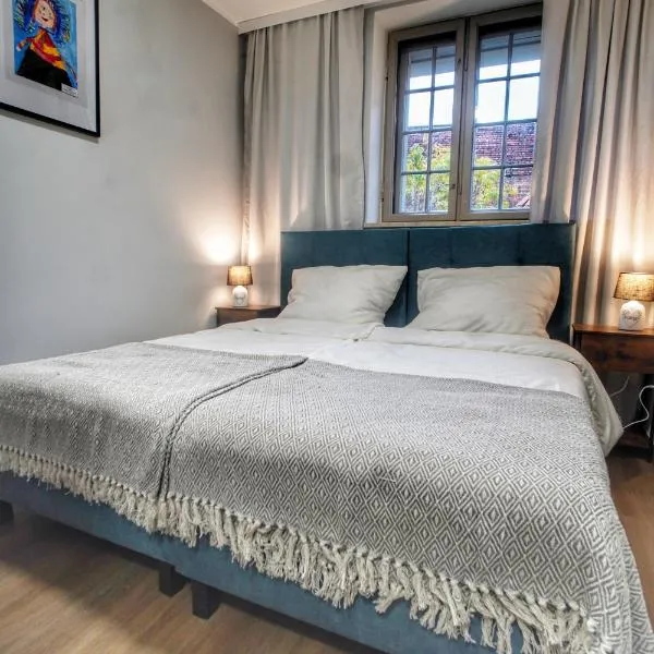 Happy Street Hostel OLD TOWN, hotel em Toruń