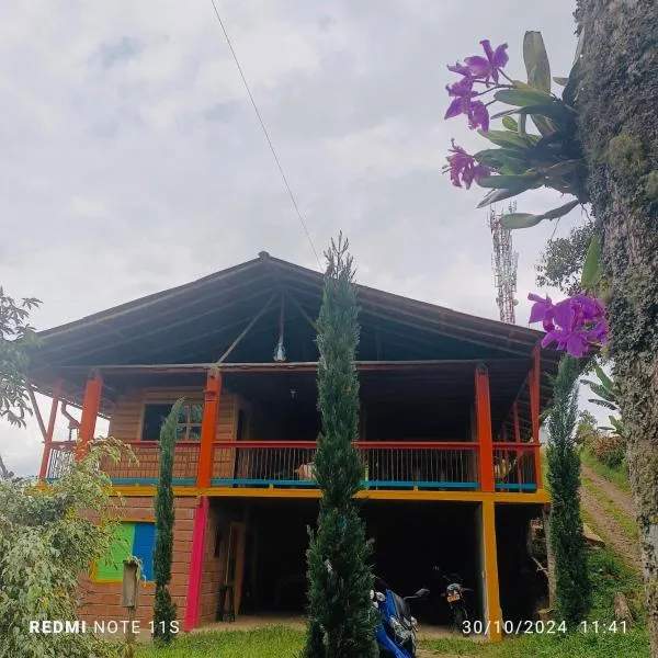 Hospedaje La Divisa, hotel v destinaci Jardin