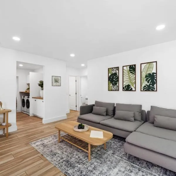 Family Home in Miami、マイアミのホテル