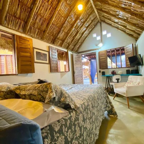 Cabana Suíte da Casa Flor em Cavalcante, хотел в Кавалчанте