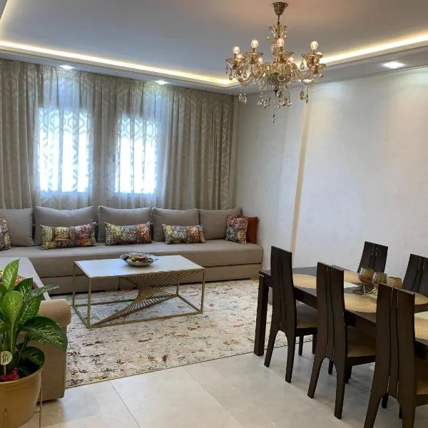 Appartement moderne avec vue panoramique, hotel in Agadir