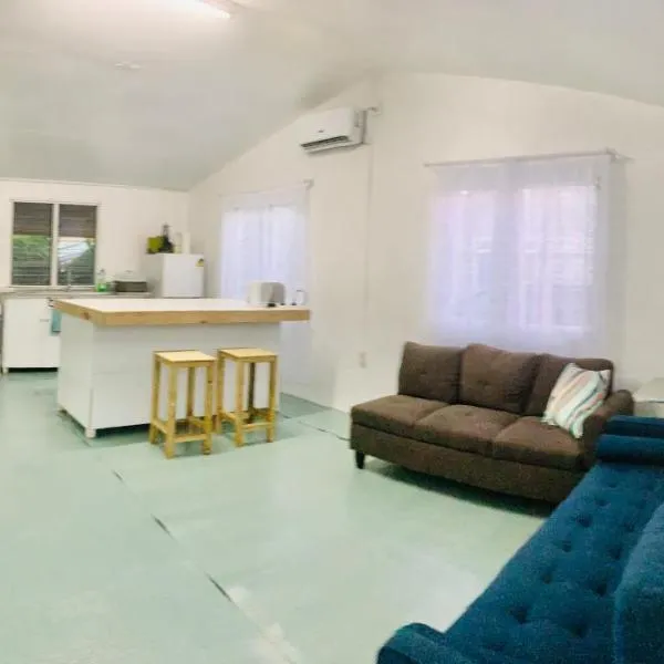 Private Twin Room - Tonga Coral Cottage, hotel en Hofoa