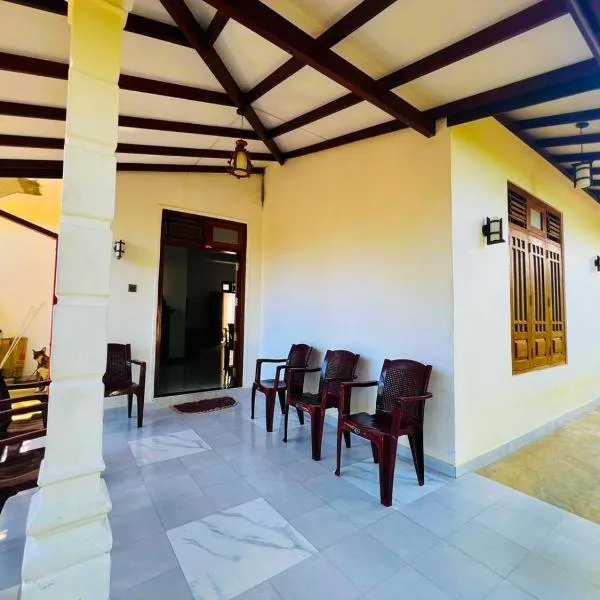 Sanku Place Hiriketiya, hotel v destinaci Dikwella