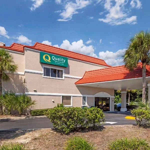 Quality Inn & Suites St Augustine Beach Area, khách sạn ở Saint Augustine Beach