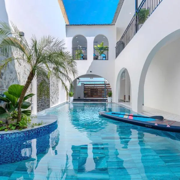 Villa Vũng Tàu Đi Bộ Ra Biển Gần Cột Cờ Bãi Sau - 160 HHT, hotel in Vung Tau
