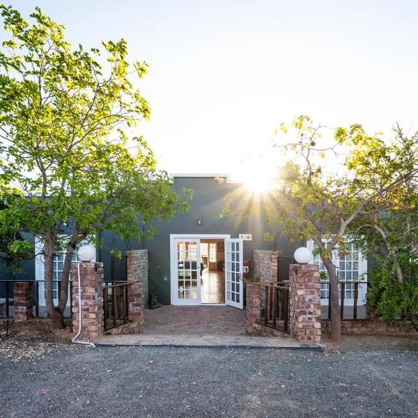 Le Petit Karoo Ranch, hotel in Oudtshoorn