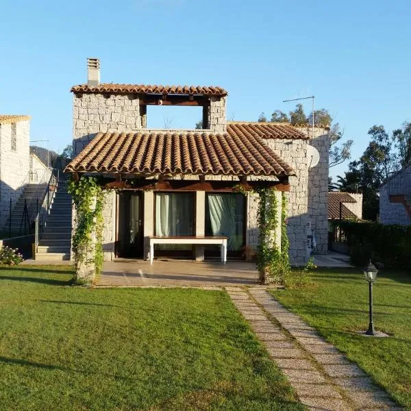 Villa Cala Sinzias, hotel v destinácii Castiadas