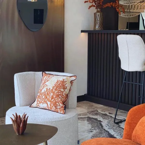Hôtel Breizh Du Golfe, hotel v destinácii Arzon