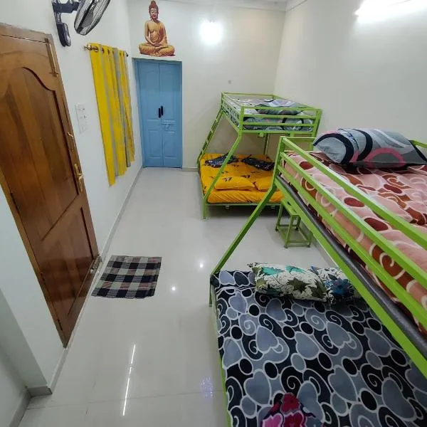 Buddhar Illam, hotel in Palani
