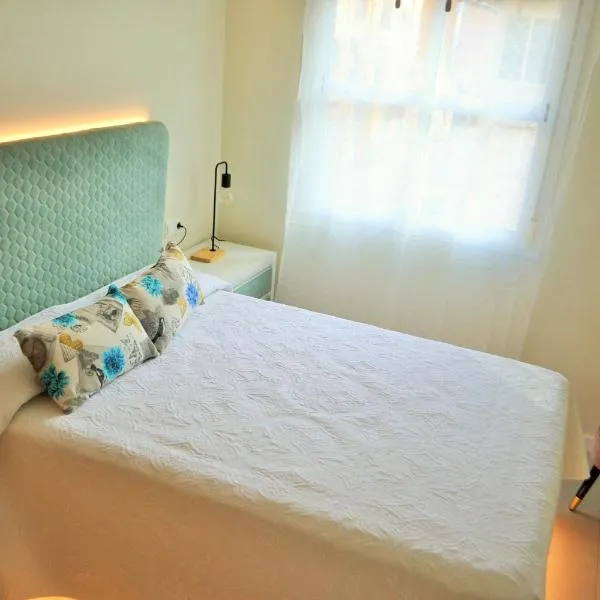 FANTASTICO CENTRO HOSPITALeS, hotel in Málaga