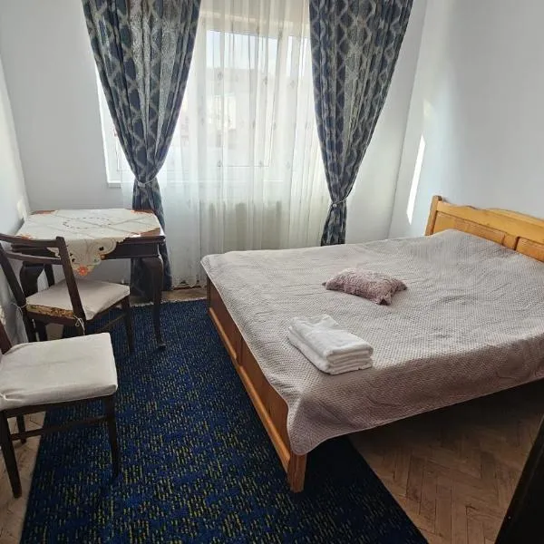 Apartment Eleven, hotel in Tîrgu Ocna
