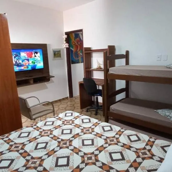 Colonial Praiano, hotel v mestu Guarapari