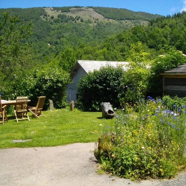 B&B Las Trinquades, hotel v destinaci Boussenac