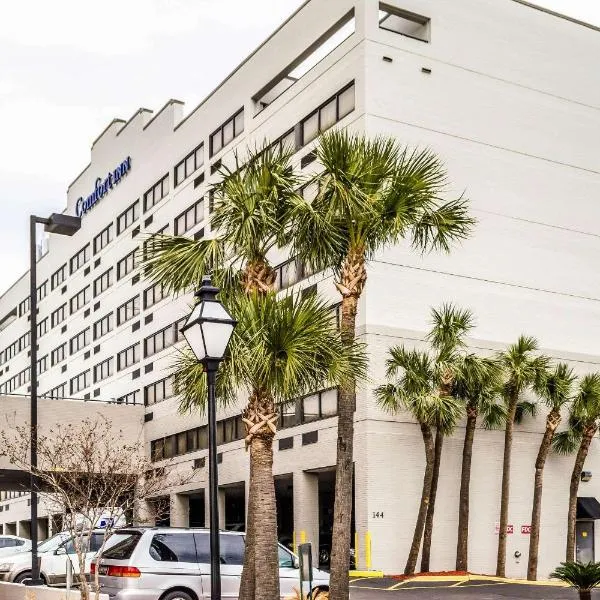 コンフォート イン ダウンタウン チャールストン（Comfort Inn Downtown Charleston）、チャールストンのホテル