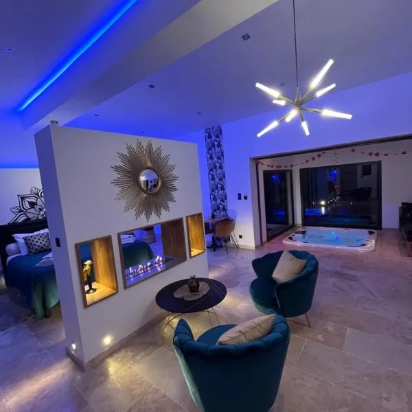 Le Vertu’Ose, hotel v destinaci Rougiers