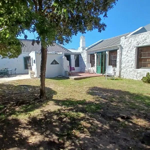 The Arniston Kliphuis circa 1880, ξενοδοχείο σε Arniston