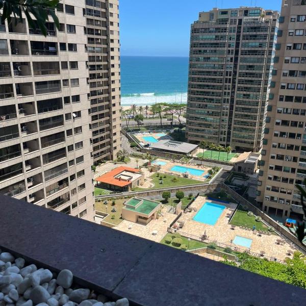 Apto 2qts AlfaBarra2-em frente a Praia da Barra da Tijuca para 06 pessoas
