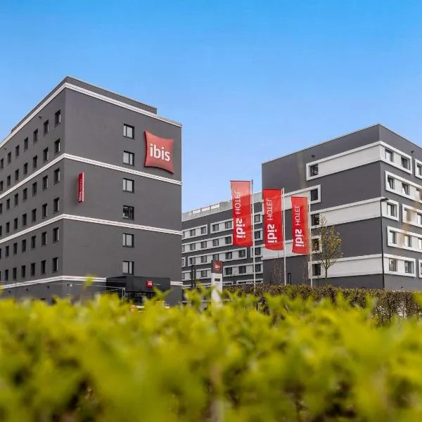 ibis Duesseldorf Airport, khách sạn ở Düsseldorf