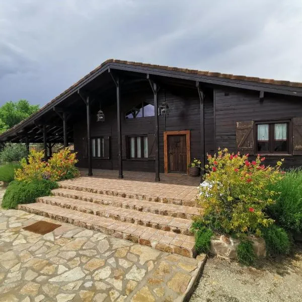 "LOS CASTILLOS" Casa Rural y espacio para eventos, hotel v mestu Toledo