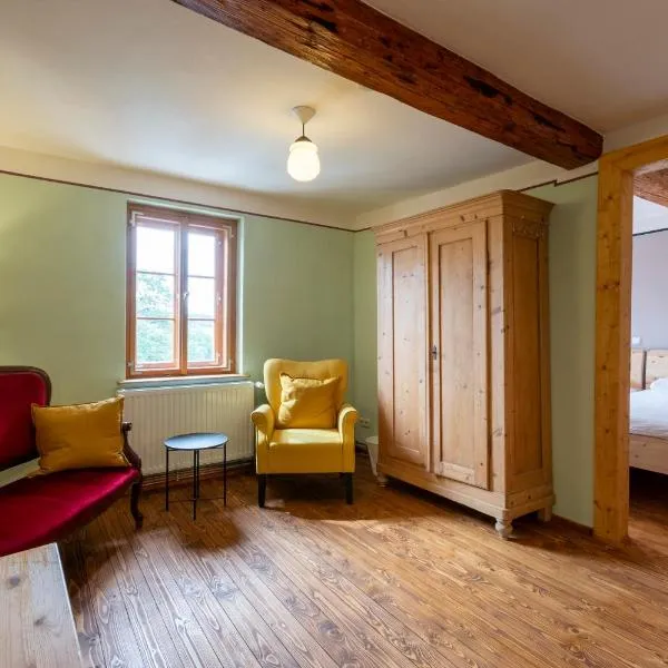 Gasthof Saalborn, hotel v destinaci Neusaalborn