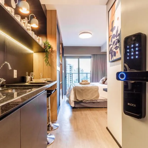 Studios no melhor ponto de Moema Garagem lazer e Metrô perto WIFI grátis, hotel i São Paulo