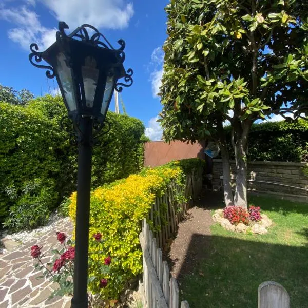 Rhome country lodge, hotel v destinaci La Massimina-Casal Lumbroso