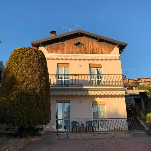 Casa Castel, hotel v destinaci Civate