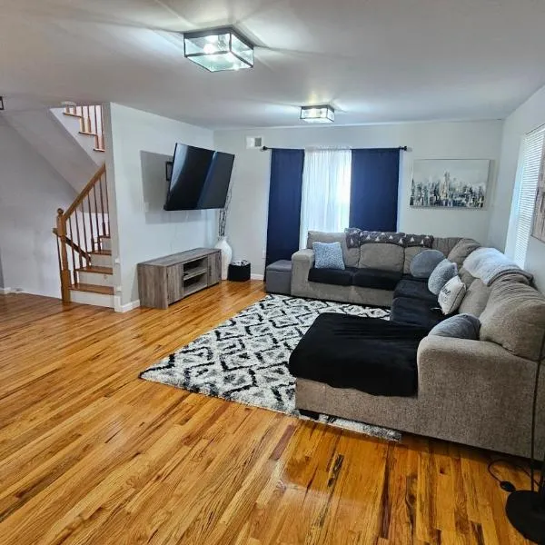 NYC & Downtown Newark Commuter Dream Stay、ニューアークのホテル