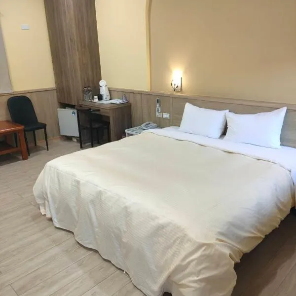 溫沙堡汽車旅館 Windsor Castle Garden Motel, hotel v destinaci Ťiao-si