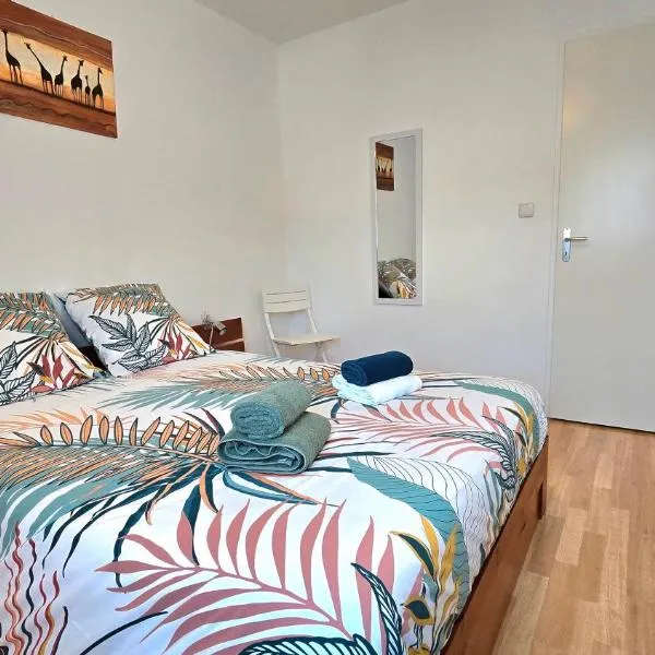 Appartement 1 Chambre "Le Carré des Antilles"، فندق في جونزاك