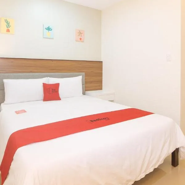 RedDoorz @ Leoncia Apartelle Mandaue City, hotel v destinaci Mandaue City