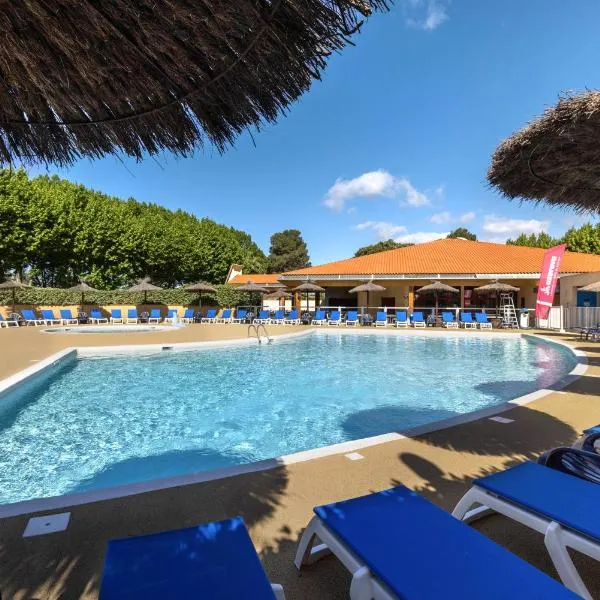 Azureva Saint Cyprien – hotel w mieście Saint-Cyprien