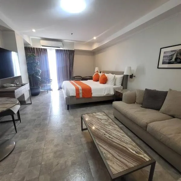 Sheryll Escapes - 1109, Phase 2 La Grande, breezy, hotel amenities!, hotel in Angeles