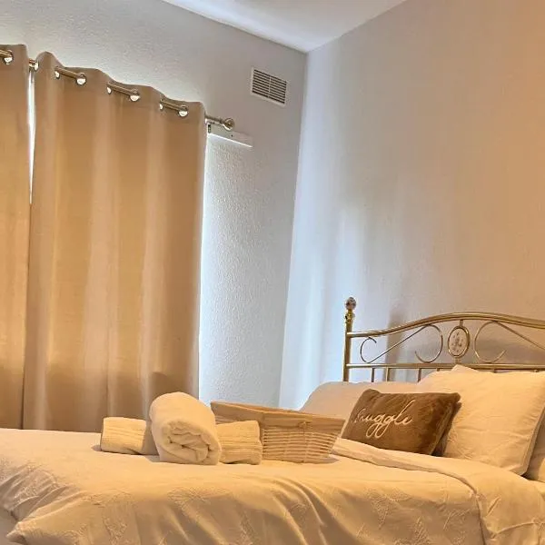 One Bedroom Apartment- BEC Chambers LS, hotel v destinaci Moortown