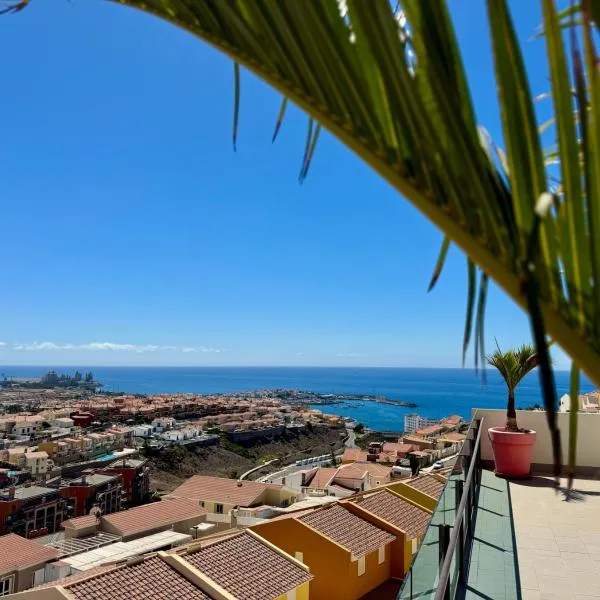 Casa Tucan - two bedrooms, heated pool, city and ocean views, hotel din Patalavaca