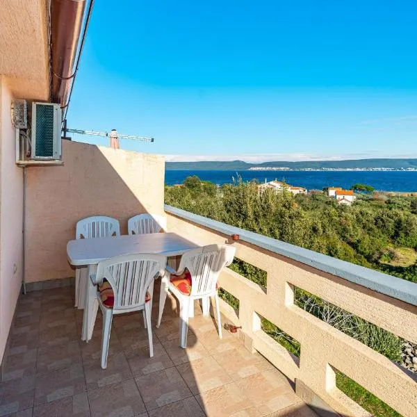 Nice Apartment In Nevidane With House Sea View, хотел в Neviđane