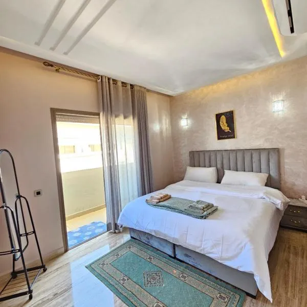 MIA Appartement N2 - Élégance, Confort et Sérénité, hotel v destinaci Casablanca