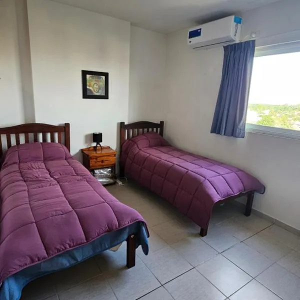 Departamento monoambiente en el centro de escobar sin cochera, hotel in Belén de Escobar