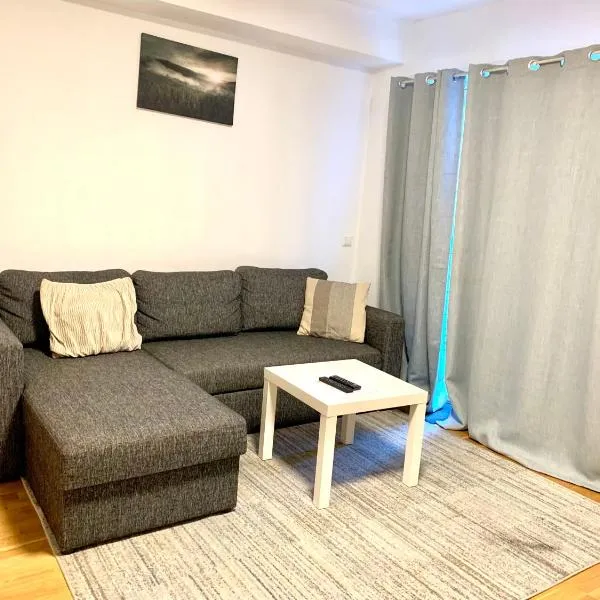 Demims Apartments Lorenskog centre -- Ahus & SNØ & Parking, hotel u gradu 'Lorenskog'