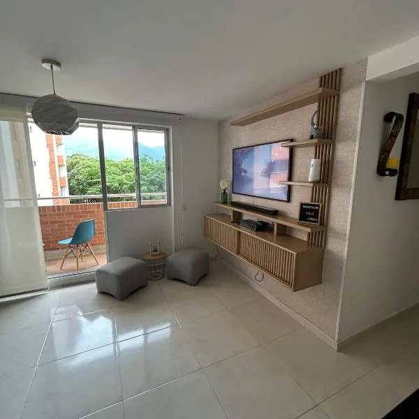 Apartamento Conjunto Mallorca - La Samaria - Mirolindo、イバゲのホテル