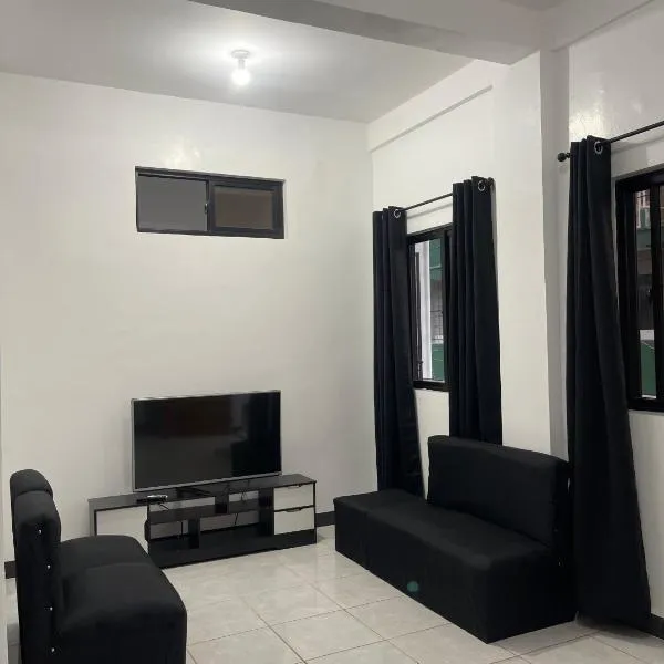 Calapan Mindoro Transient APT B, hotel v destinaci Calapan