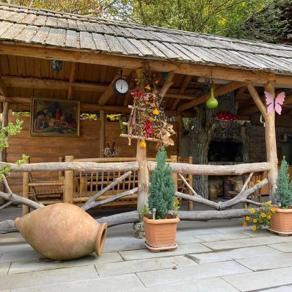 Anano's House, hotel in Borjomi