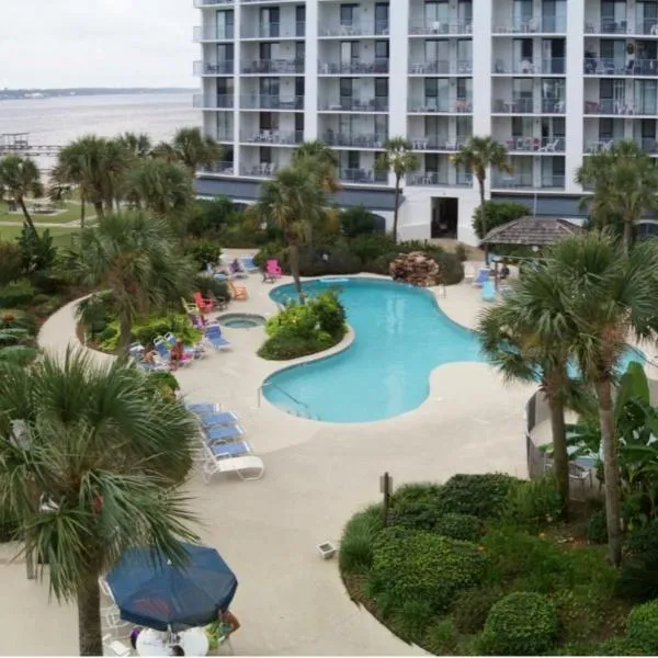 Gulf Shores Surf & Racquet Club 212A, hotel u gradu Galf Šors